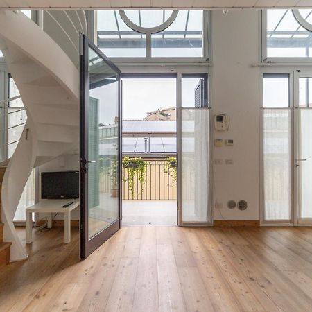 Apartamento Loft Adige Milano Exterior foto